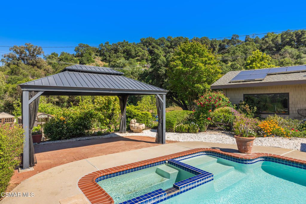 listing image 130728464524967344055