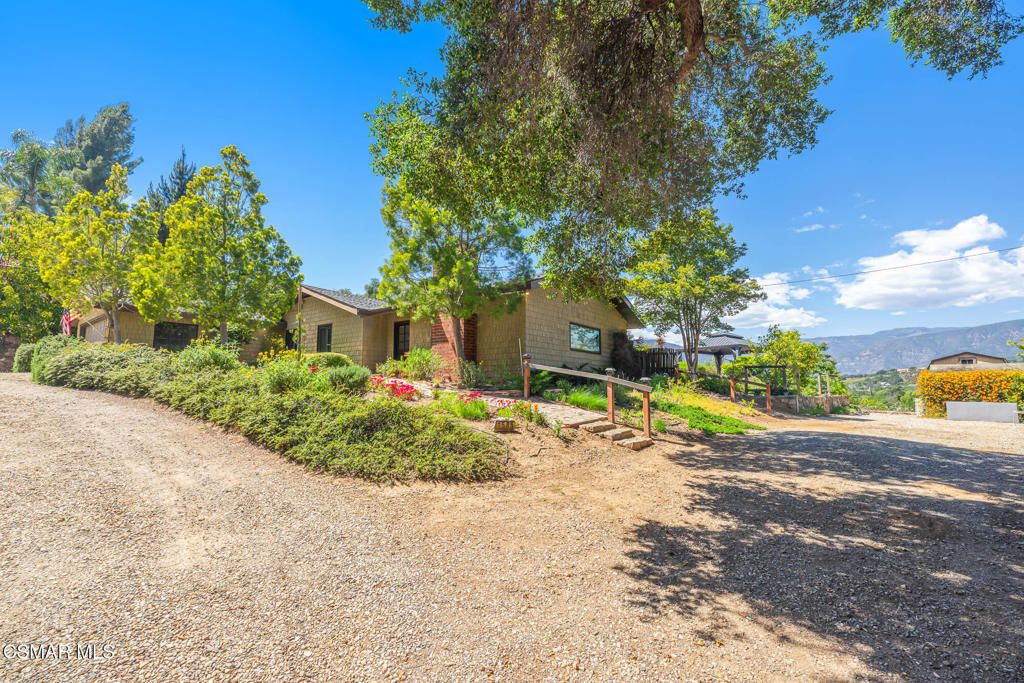 listing image 130728219213553660845