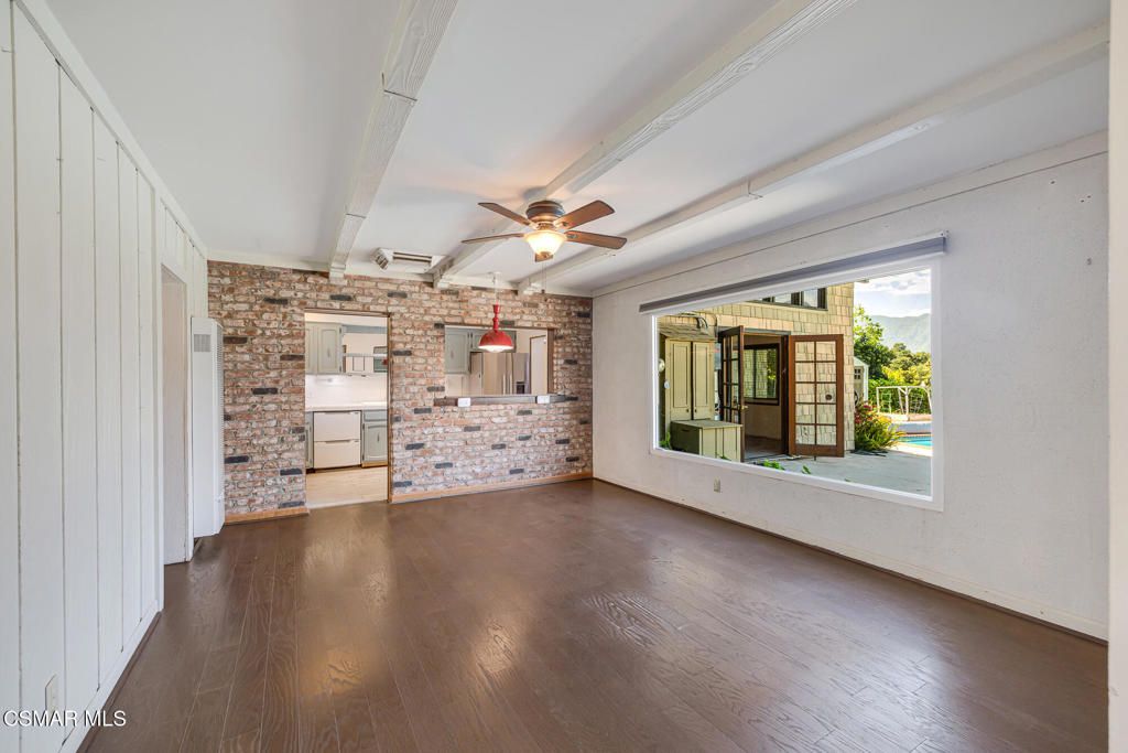 listing image 130721619334487015002