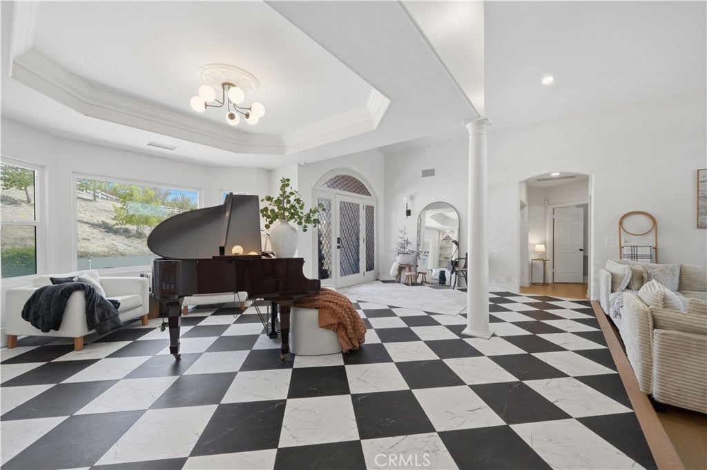 41110 Los Ranchos Cir