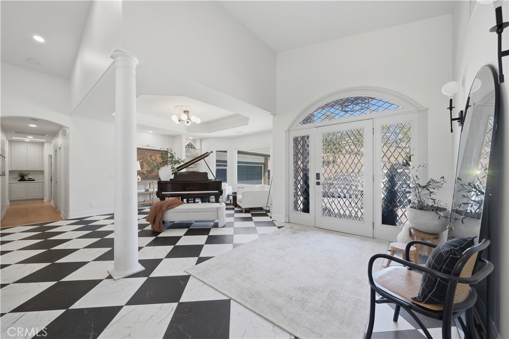 41110 Los Ranchos Cir