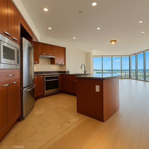 5083 Scholarship Irvine CA 92612