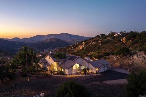 302 ALPINE TRAIL RD Alpine CA 91901