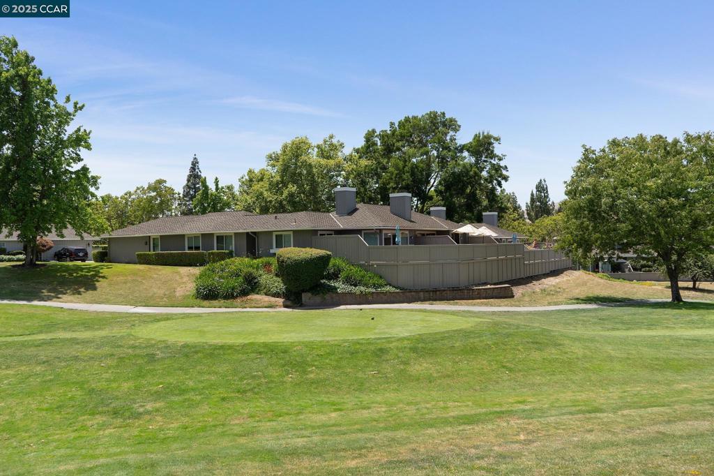 CROW CANYON C.C. - Residential