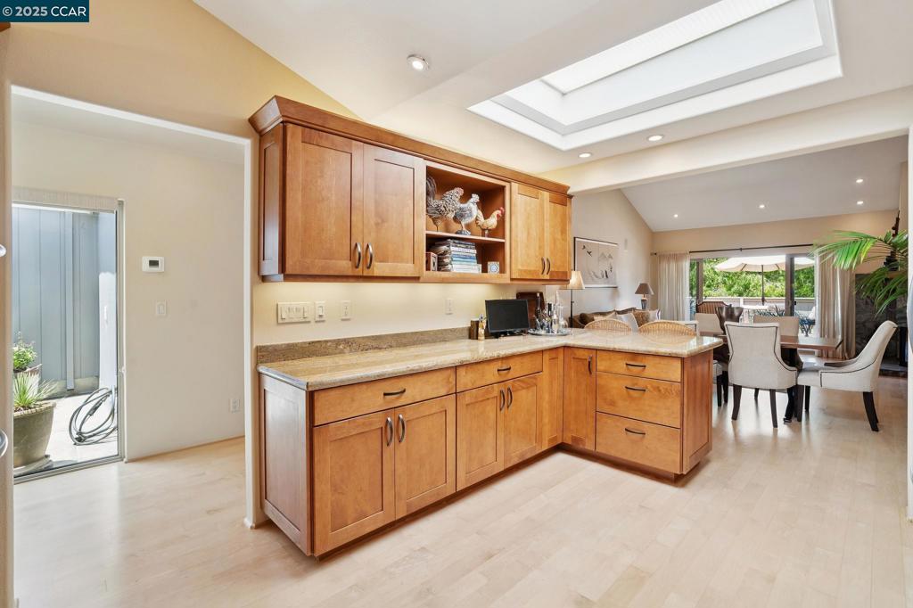 CROW CANYON C.C. - Residential