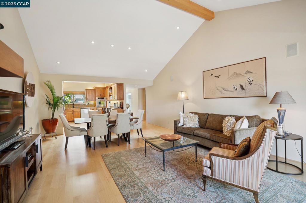 CROW CANYON C.C. - Residential