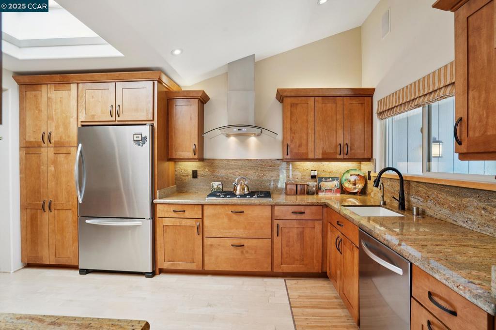 CROW CANYON C.C. - Residential
