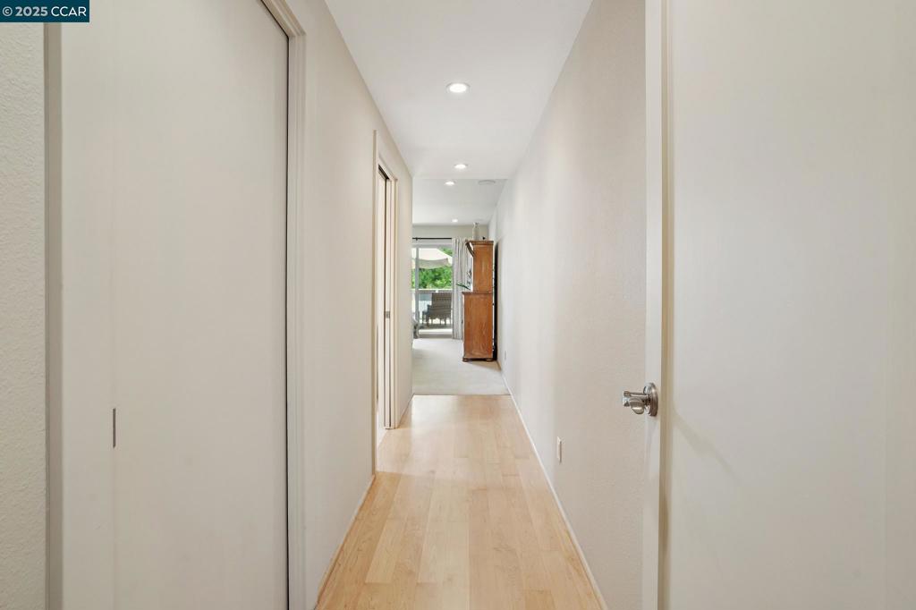 CROW CANYON C.C. - Residential