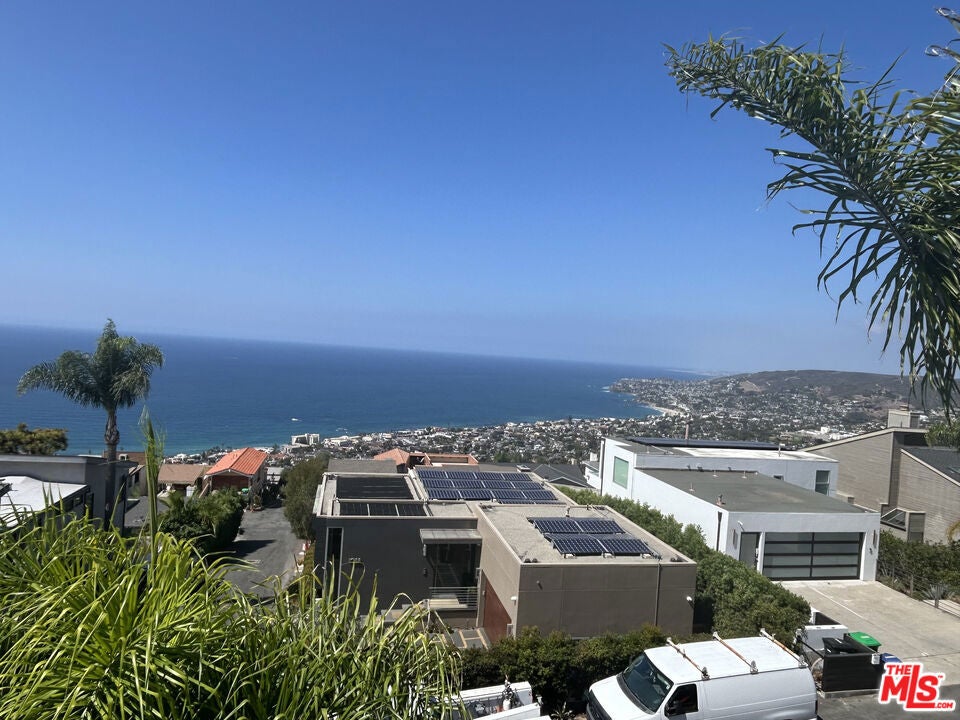 1130 Del Mar Avenue