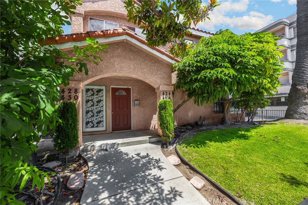 426 Daisy Avenue