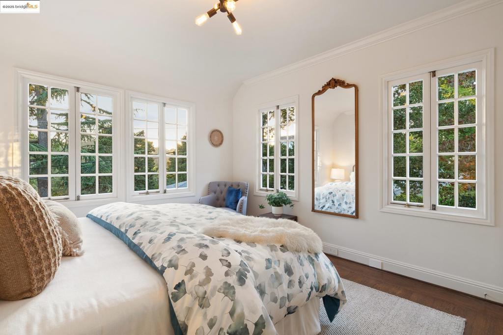 CROCKER HGHLANDS - Residential