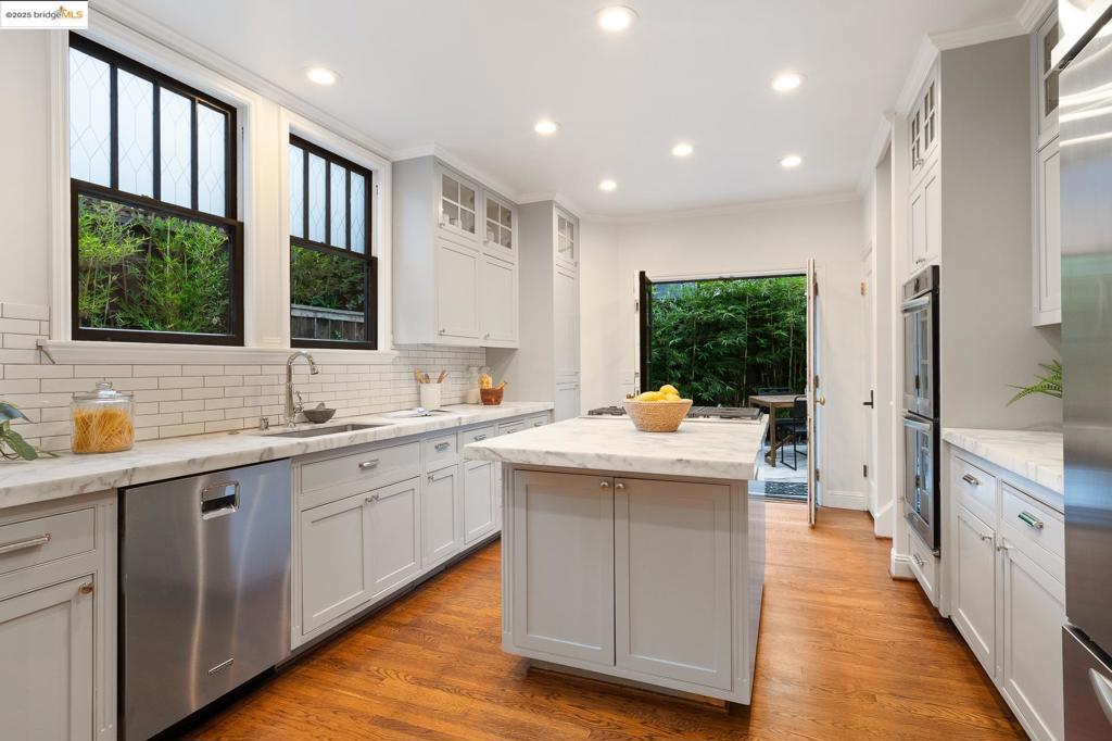 CROCKER HGHLANDS - Residential