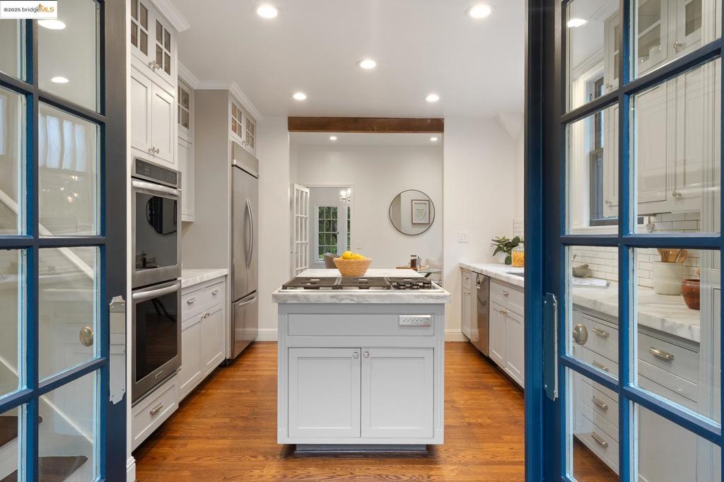CROCKER HGHLANDS - Residential