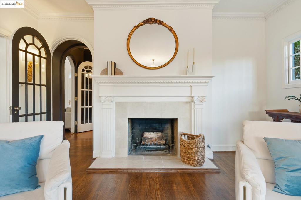 CROCKER HGHLANDS - Residential