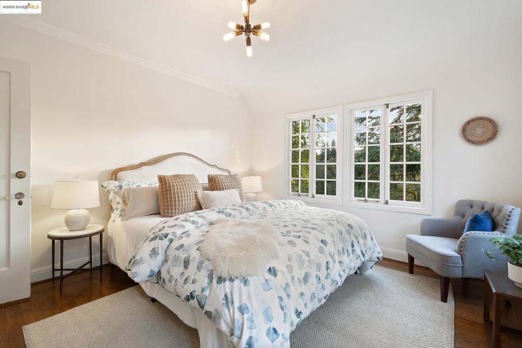 CROCKER HGHLANDS - Residential