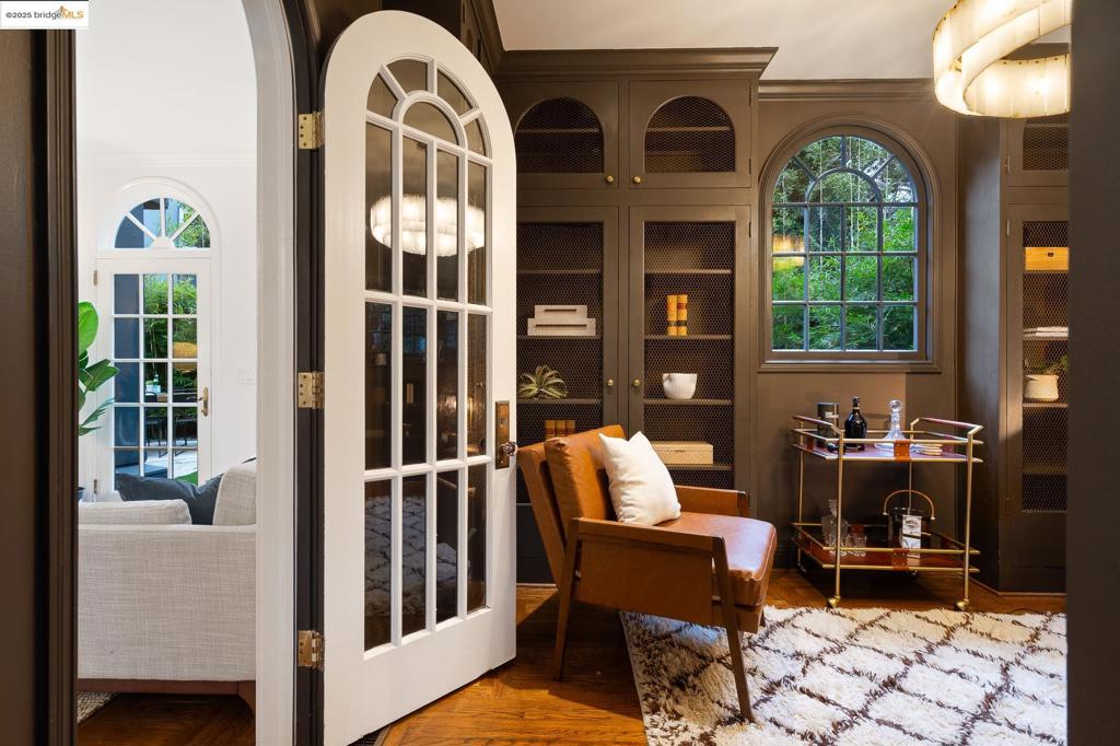 CROCKER HGHLANDS - Residential