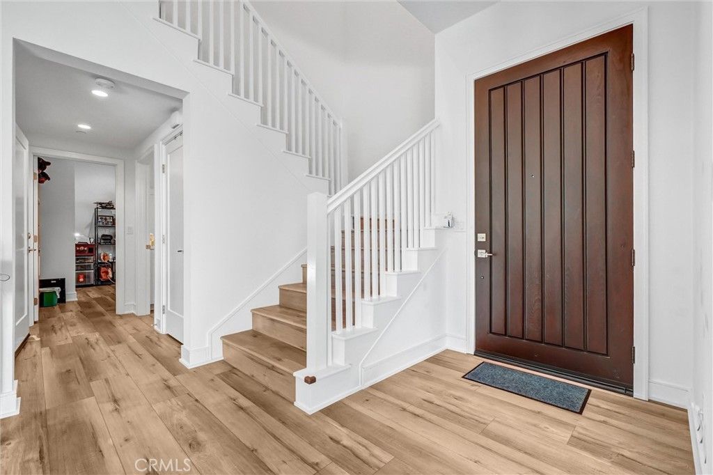 Photo of 151 Winnett, Irvine, CA 92602 (MLS # AR26095602)