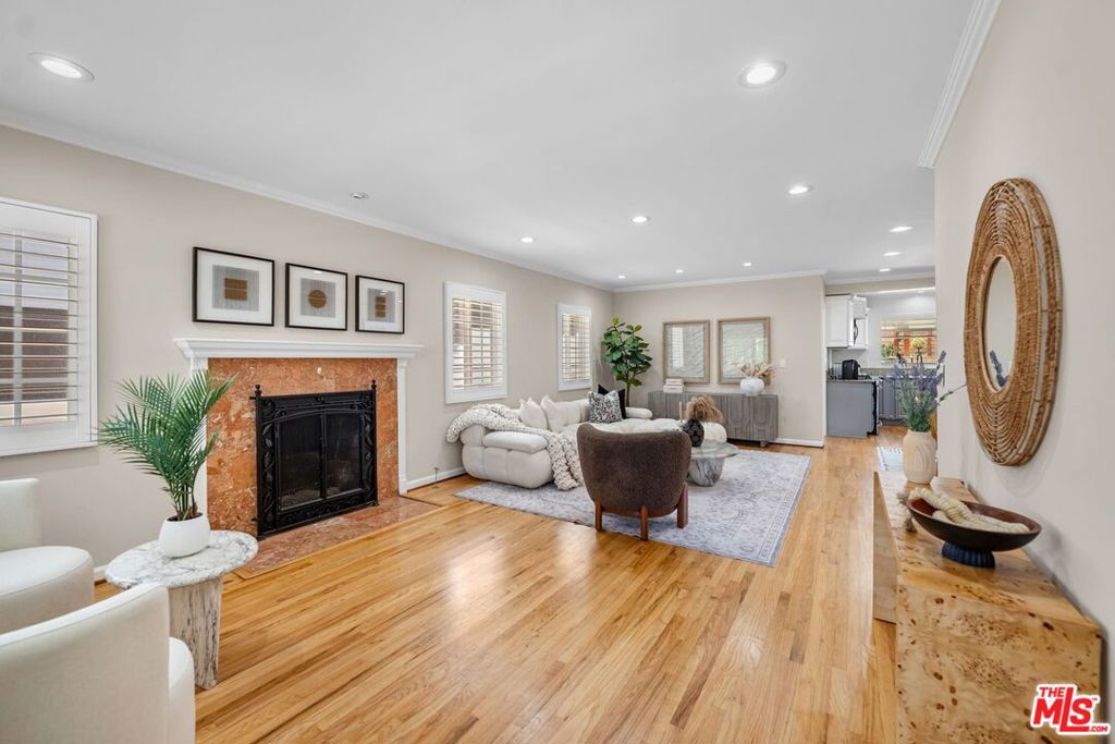 3317 Burritt Way, La Crescenta CA 91214