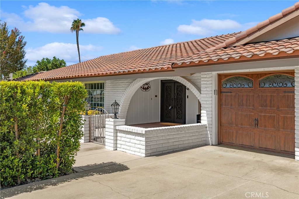 1763 N Vallejo Way