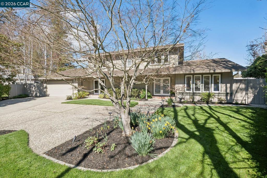 342 342 Constance Pl