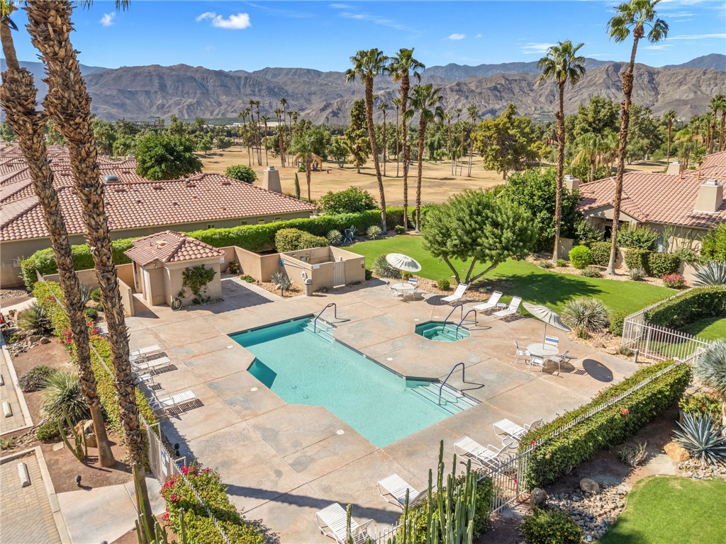 Rancho Mirage C.C. (32169) - Residential