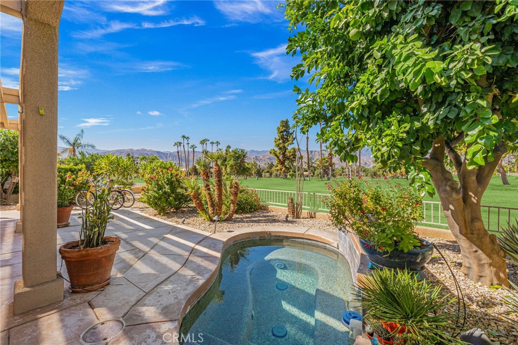 Rancho Mirage C.C. (32169) - Residential