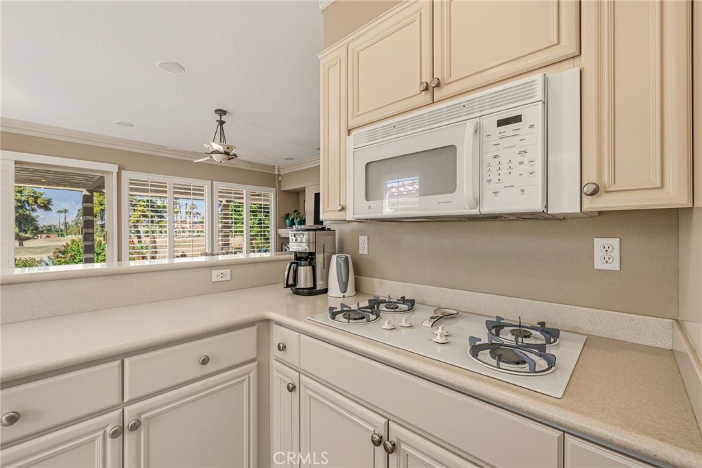 Rancho Mirage C.C. (32169) - Residential