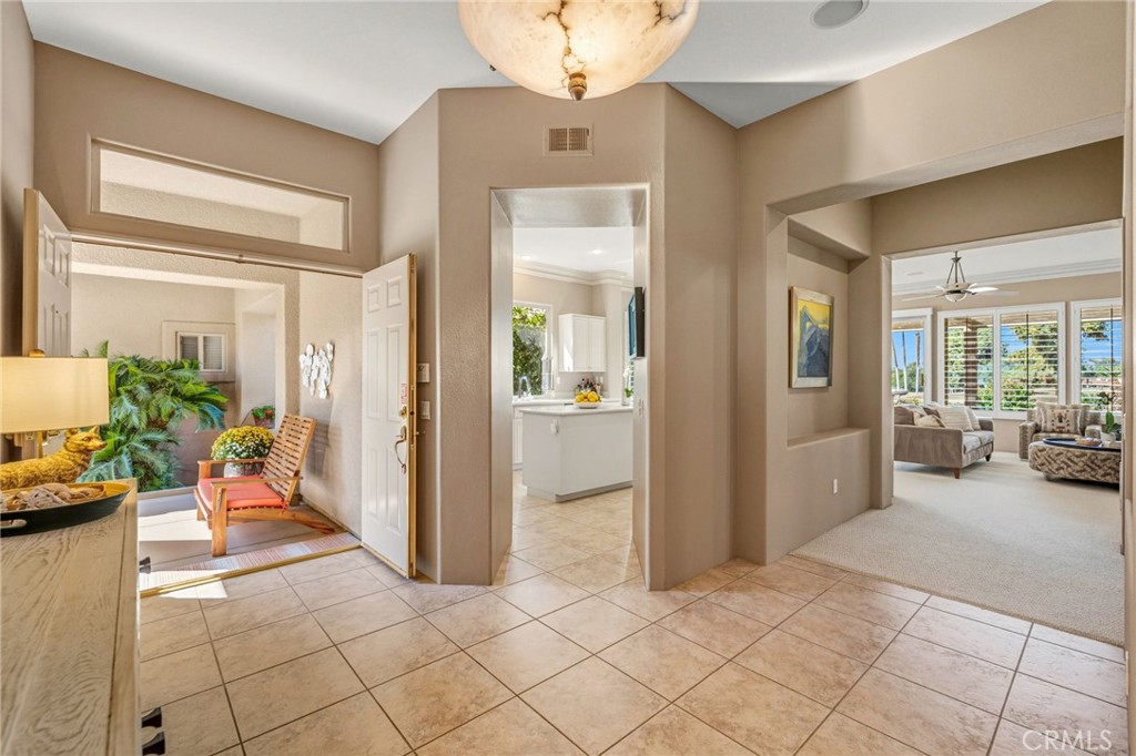 Rancho Mirage C.C. (32169) - Residential
