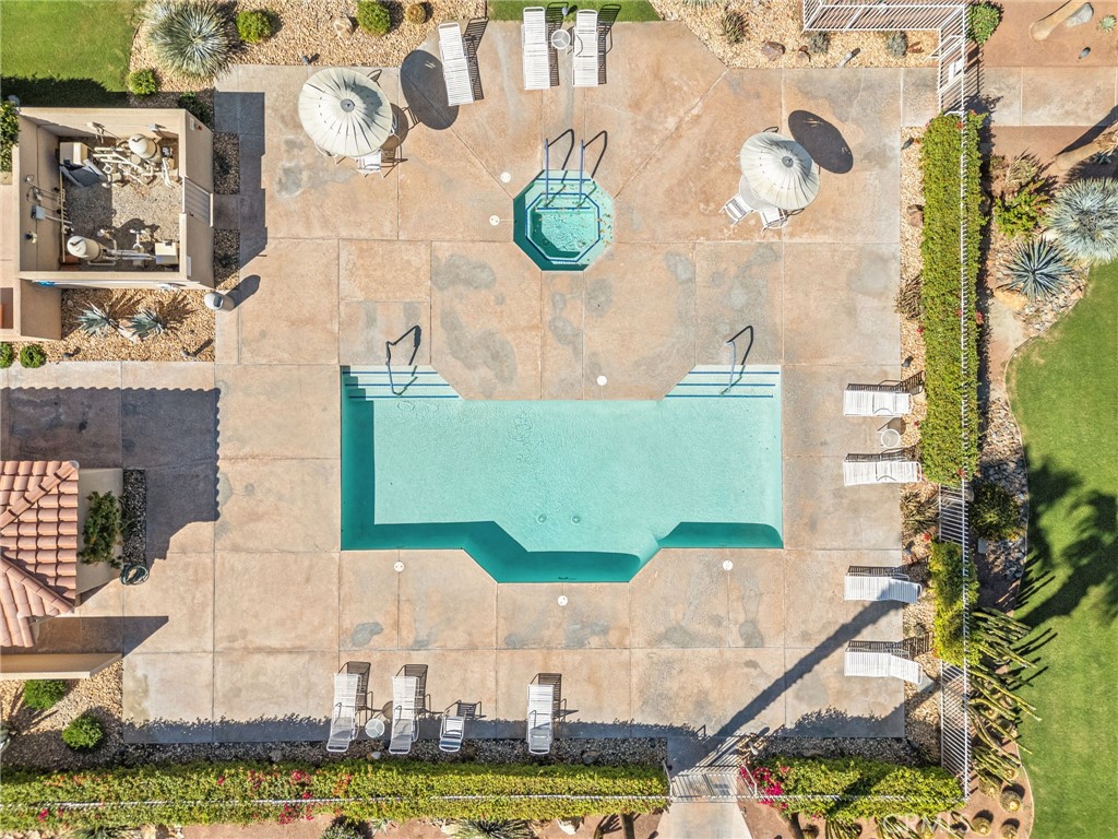 Rancho Mirage C.C. (32169) - Residential