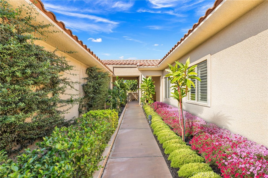 Rancho Mirage C.C. (32169) - Residential