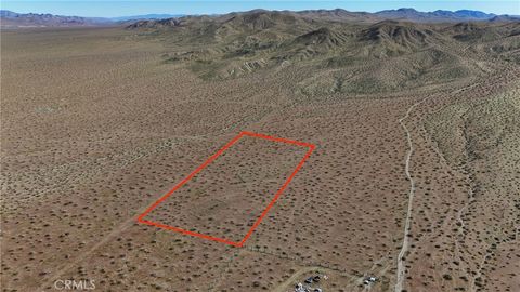 Photo of 707 Piccolo Drive, Helendale, CA 92342 (MLS # HD26051925)