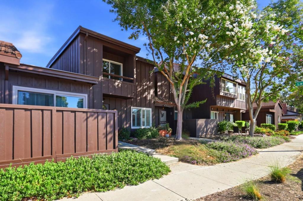 2369 Lava Drive