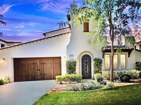 Photo of 80689 Via Glorieta, La Quinta, CA 92253 (MLS # 219142456DA)