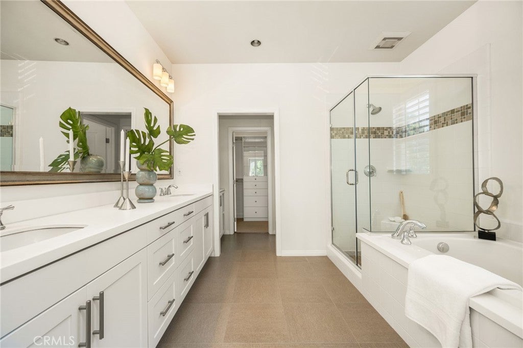 61 Cactus Flower, Irvine CA 92620 - Photo 25