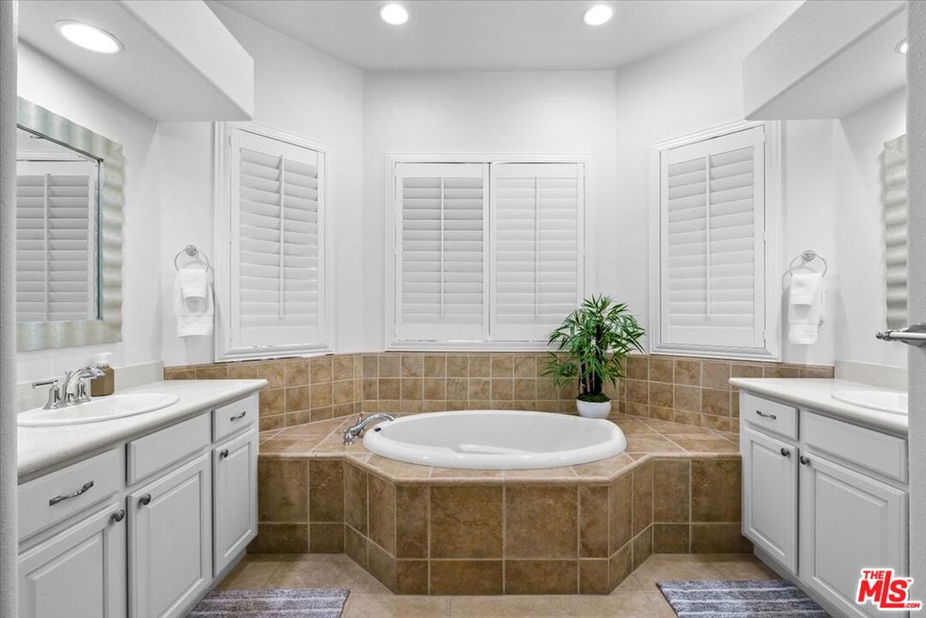 Serenity Cove - Residential Lease
