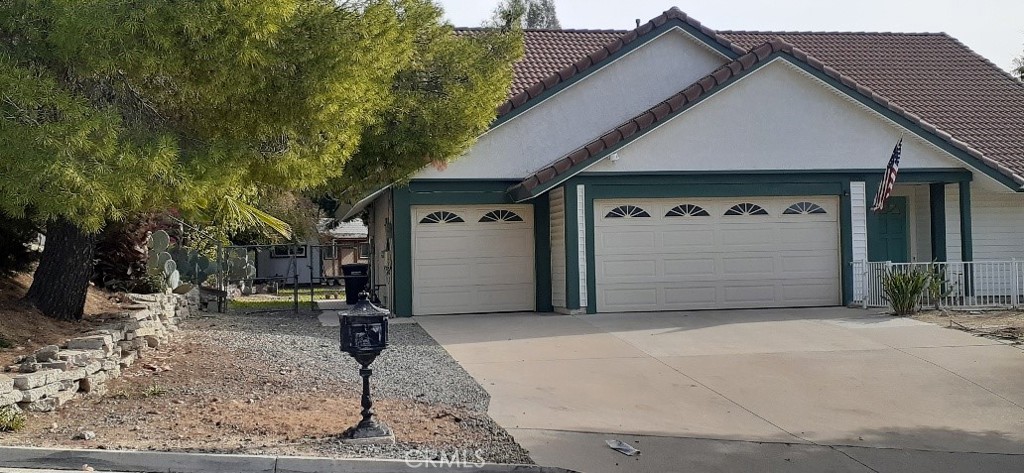 22065 Woodcreek Lane