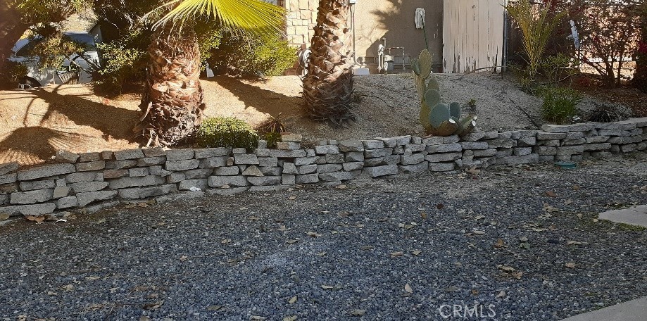 22065 Woodcreek Lane