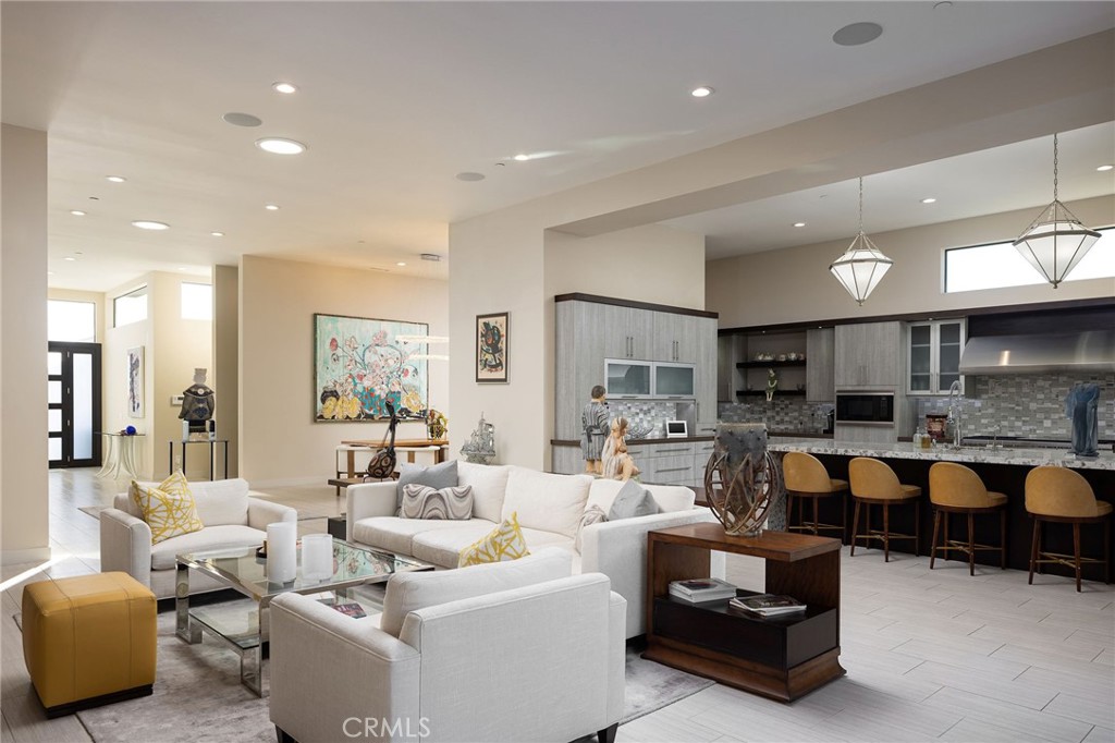 1430 Dolphin Terrace