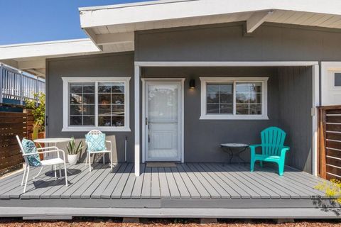 Photo of 522 Laverne Avenue, Aptos, CA 95003 (MLS # ML82045042)