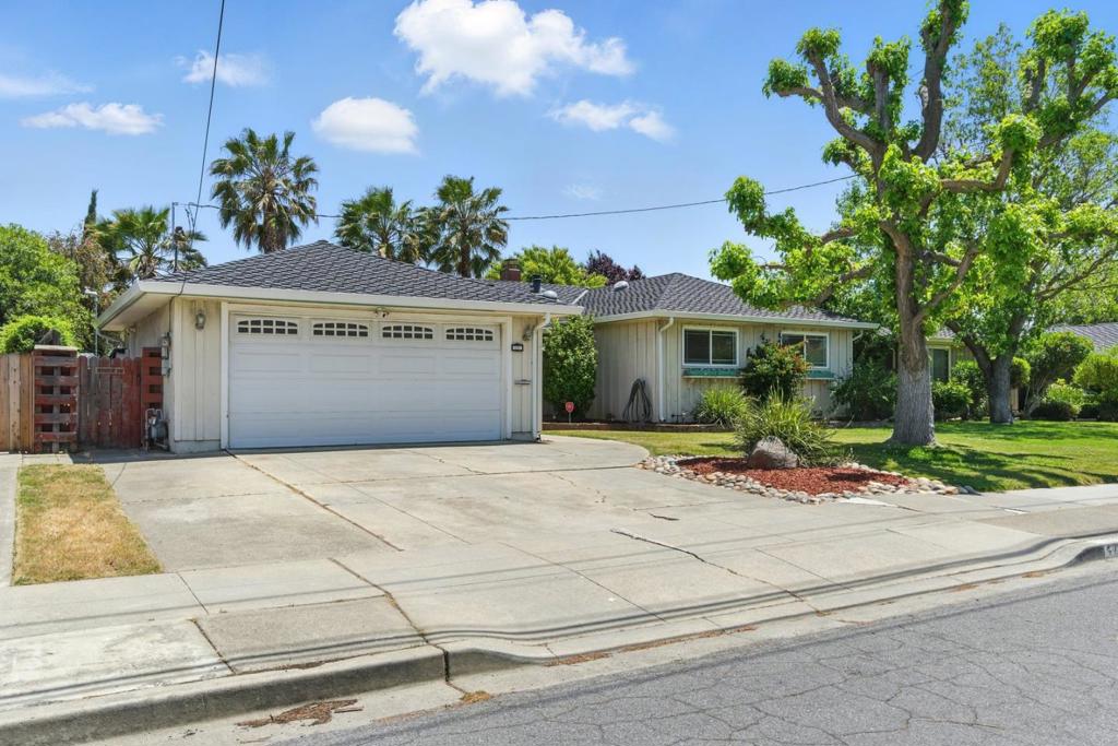 5222 Keystone Drive