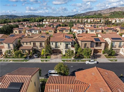 9 Spanish Moss Irvine CA 92602