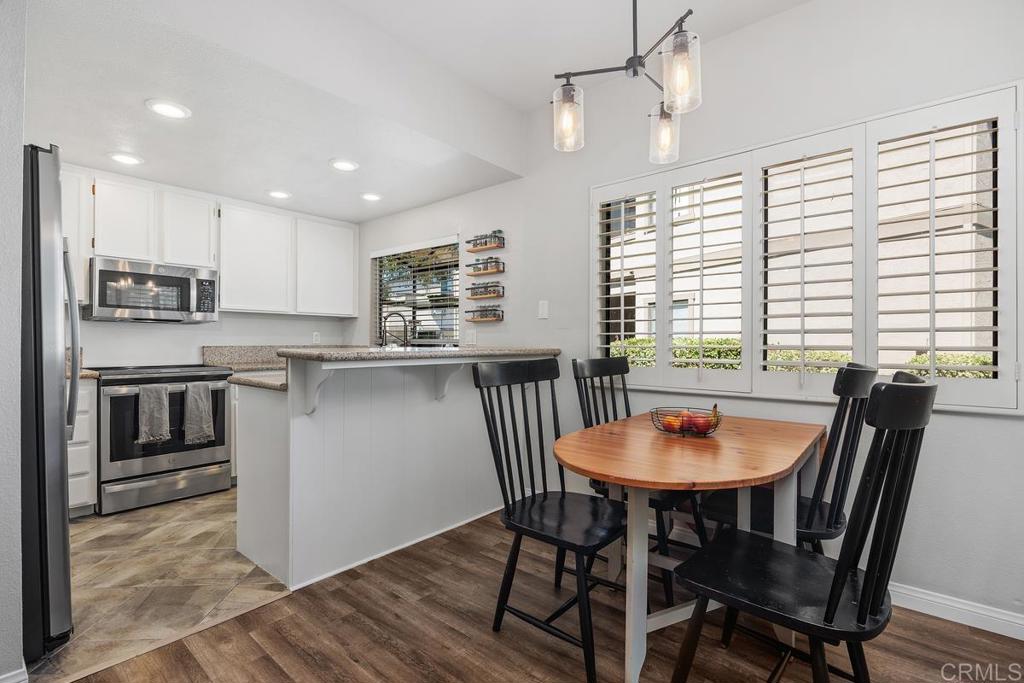 3645 Avocado Village CT 103