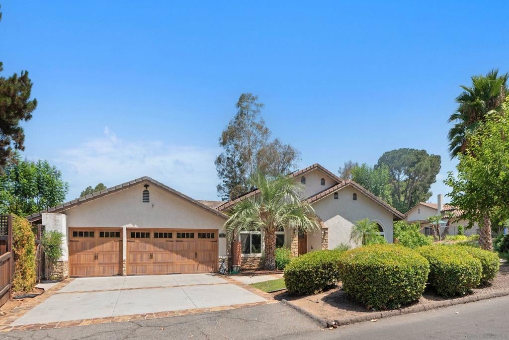 13126 Silver Saddle Ln