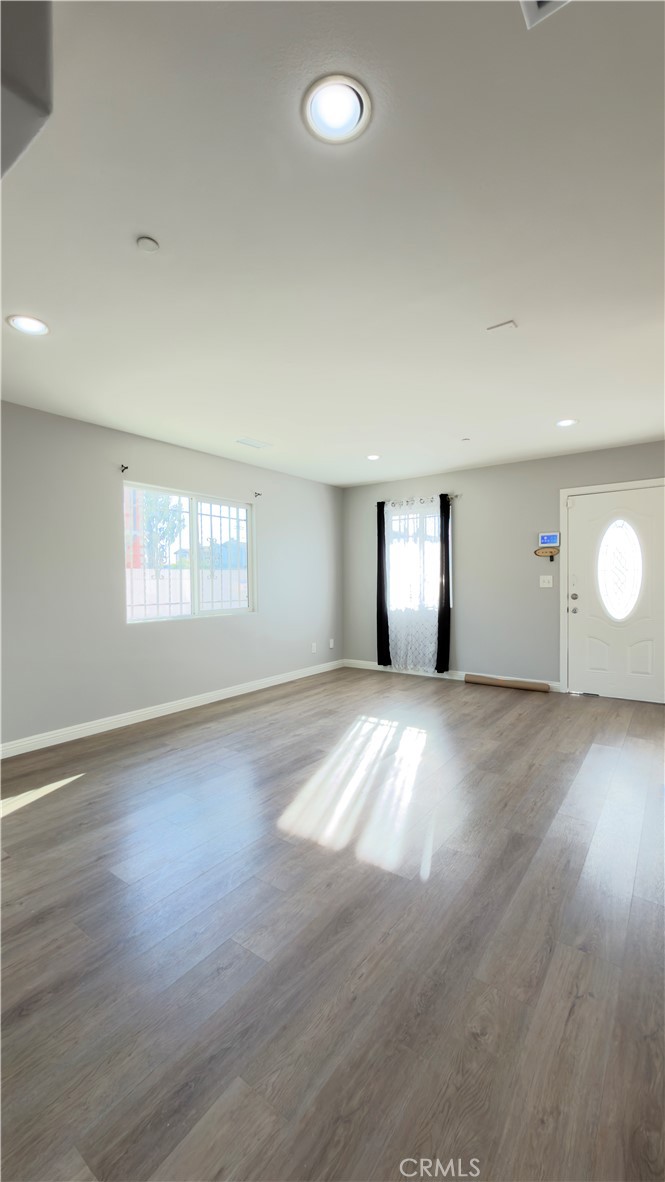 10306 S Main Street 2