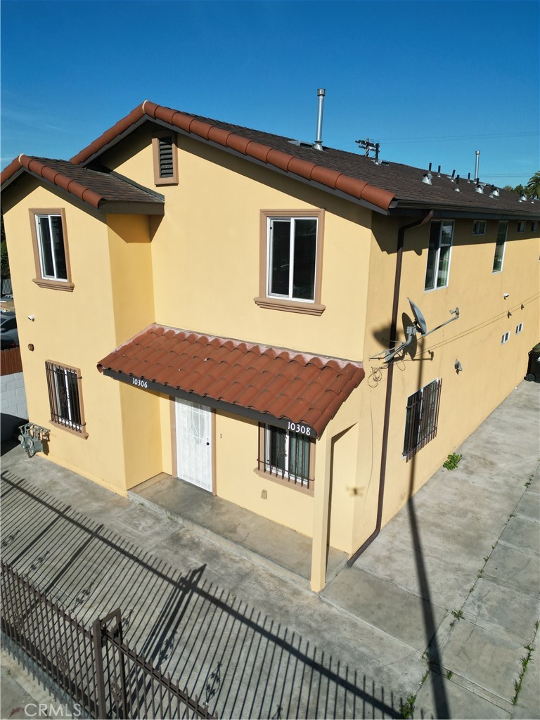 10306 S Main Street 2