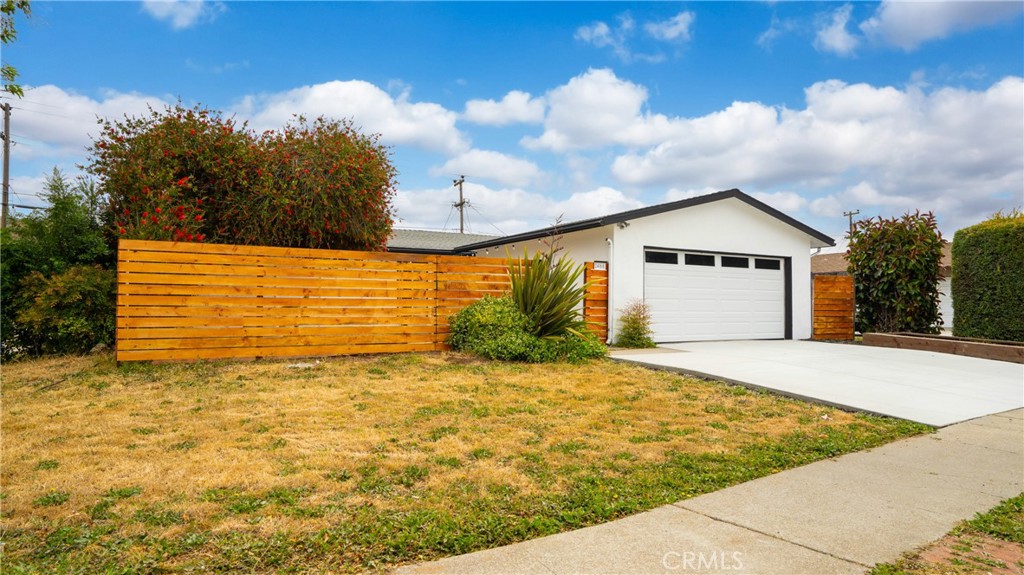 1466 Balboa Street
