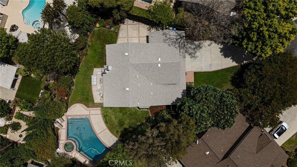 18625 Delano Street, Tarzana CA 91335