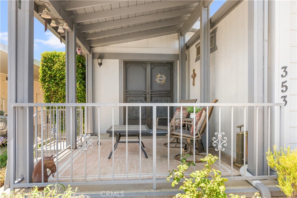 5200 Irvine Boulevard 353
