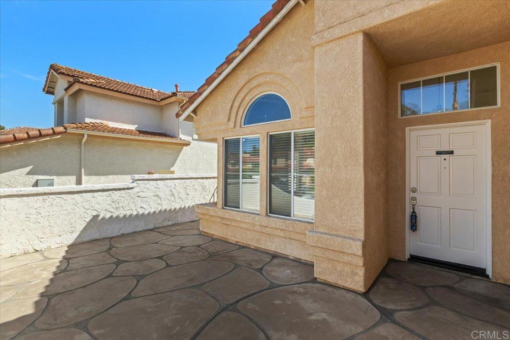 539 Avenida Blanco