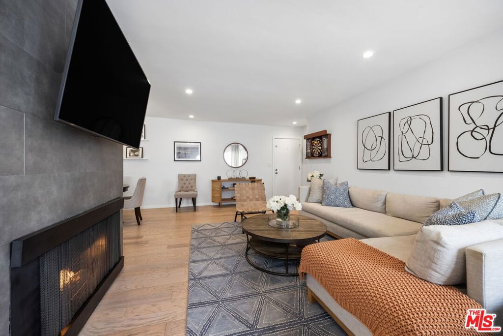 1840 Camden Avenue 203, Los Angeles CA 90025
